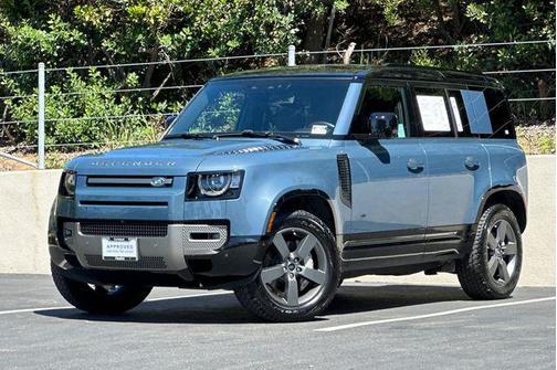 Tasman Blue Metallic 2025 Land Rover Defender 110 P400 X-Dynamic SE