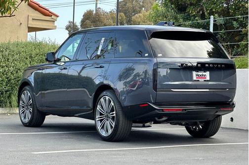 2026 Land Rover Range Rover P400 SE 7 Seat