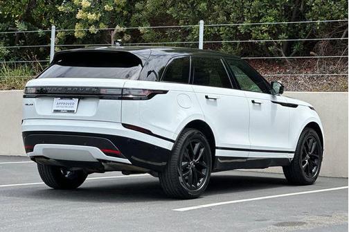Fuji White 2026 Land Rover Range Rover Velar P250 SE R-Dynamic