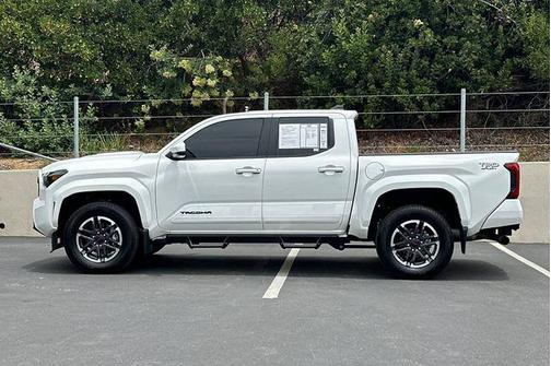 Ice 2025 Toyota Tacoma TRD Sport