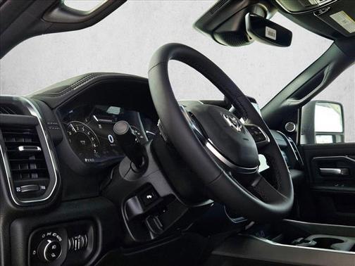 2026 RAM 2500 Laramie Crew Cab 4x4 6'4' Box