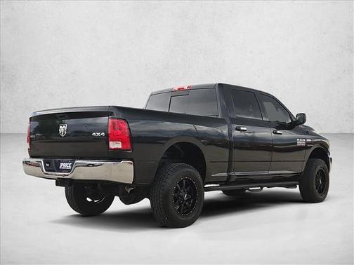 Brilliant Black Crystal Pearlcoat 2017 RAM 2500 SLT Crew Cab 4x4 6'4' Box