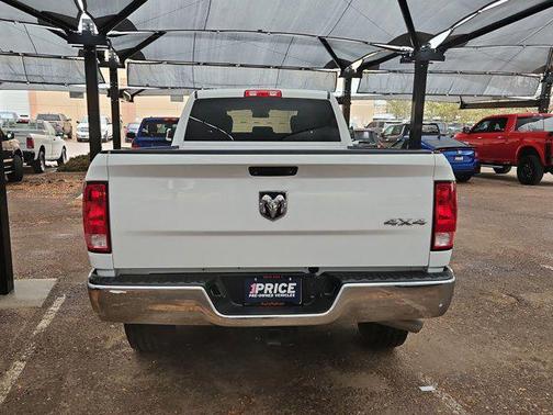 2018 RAM 3500 Tradesman Crew Cab 4x4 8' Box