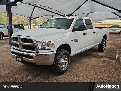 2018 RAM 3500 Tradesman Crew Cab 4x4 8' Box