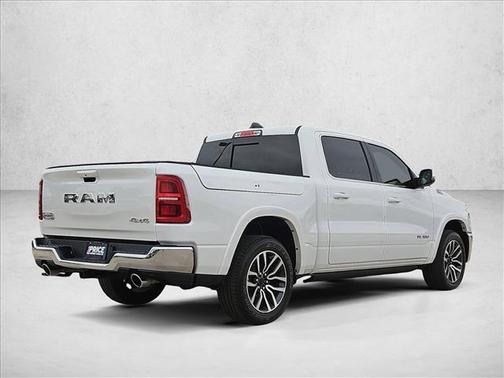 Ivory White Tri-Coat Pearlcoat 2025 RAM 1500 Longhorn