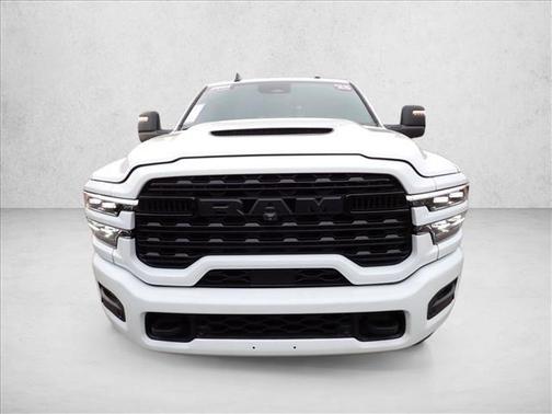 2025 RAM 3500 Limited Crew Cab 4x4 8' Box