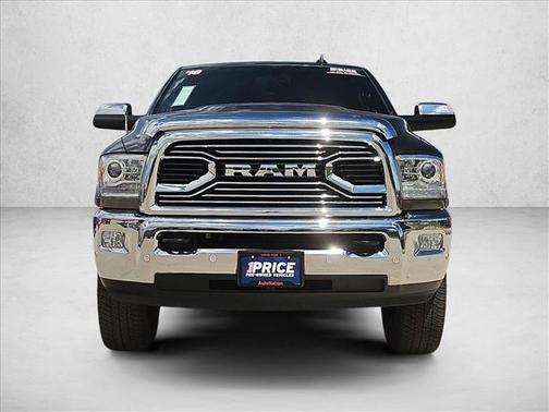 Granite Crystal Metallic Clearcoat 2018 RAM 3500 Limited Crew Cab 4x4 6'4' Box