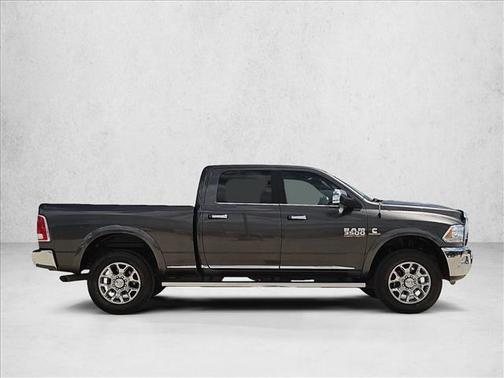 Granite Crystal Metallic Clearcoat 2018 RAM 3500 Limited Crew Cab 4x4 6'4' Box