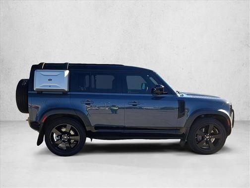 2023 Land Rover Defender 110 X-Dynamic SE