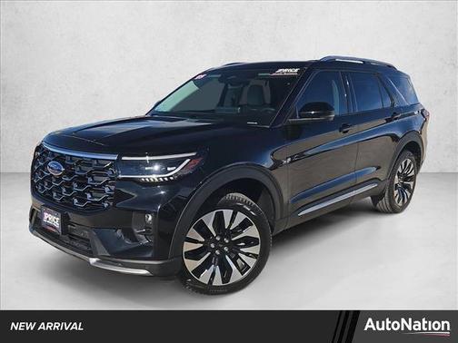 2025 Ford Explorer Platinum