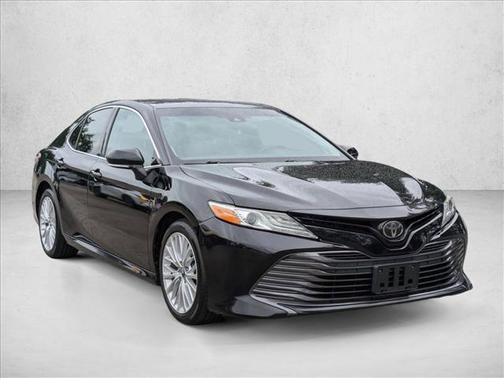 2019 Toyota Camry XLE