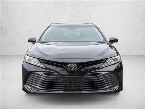 2019 Toyota Camry XLE