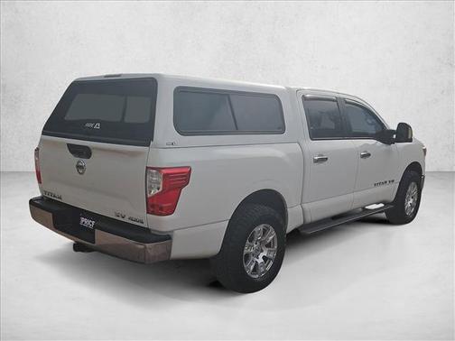 2018 Nissan Titan SV