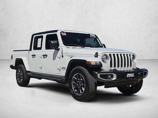 Bright White Clearcoat 2022 Jeep Gladiator Overland