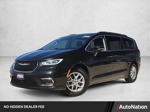Brilliant Black Crystal Pearlcoat 2022 Chrysler Pacifica Touring L