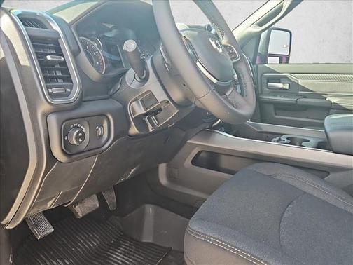 2026 RAM 3500 Big Horn Crew Cab 4x4 8' Box