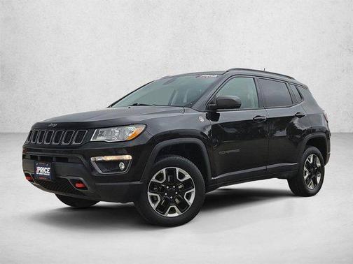 Diamond Black Crystal Pearlcoat 2017 Jeep New Compass Trailhawk