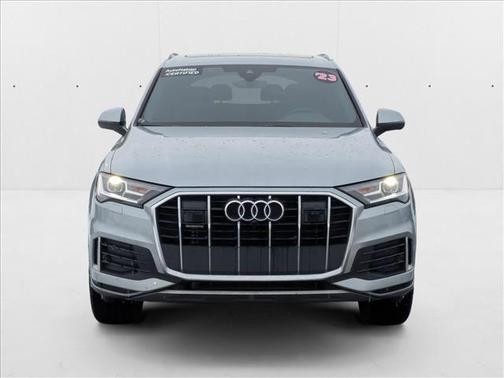 2023 Audi Q7 45 Premium