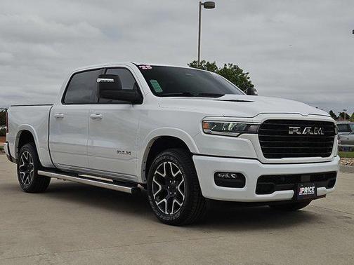 Bright White Clearcoat 2025 RAM 1500 Laramie
