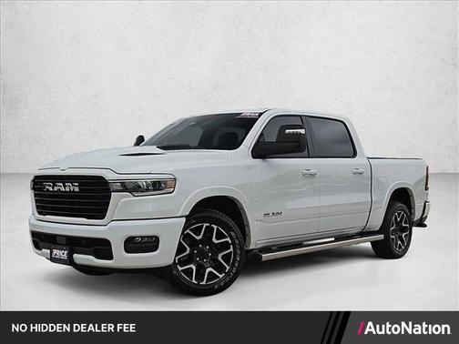 Bright White Clearcoat 2025 RAM 1500 Laramie
