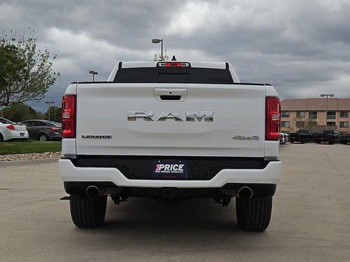 Bright White Clearcoat 2025 RAM 1500 Laramie
