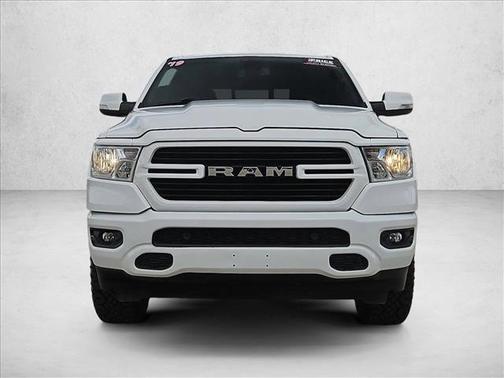 Bright White Clearcoat 2019 RAM 1500 Big Horn