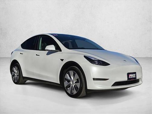 Green 2024 Tesla Model Y Long Range Dual Motor All-Wheel Drive