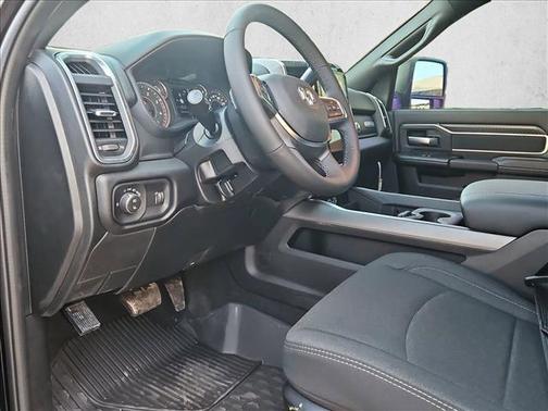 2026 RAM 3500 Big Horn Crew Cab 4x4 8' Box