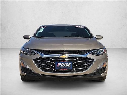 Mineral Gray Metallic 2023 Chevrolet Malibu FWD 2LT