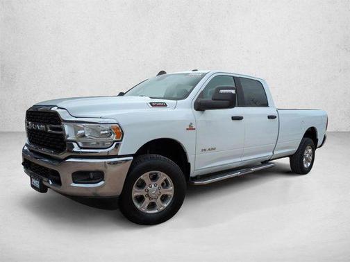 Bright White Clearcoat 2024 RAM 3500 Big Horn Crew Cab 4x4 8' Box
