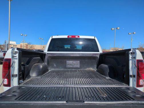 2024 RAM 1500 Classic Warlock Crew Cab 4x4 5'7' Box