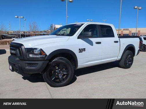 2024 RAM 1500 Classic Warlock Crew Cab 4x4 5'7' Box