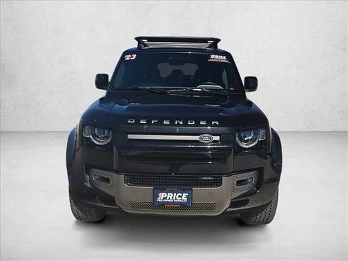 2023 Land Rover Defender 130 X-Dynamic SE