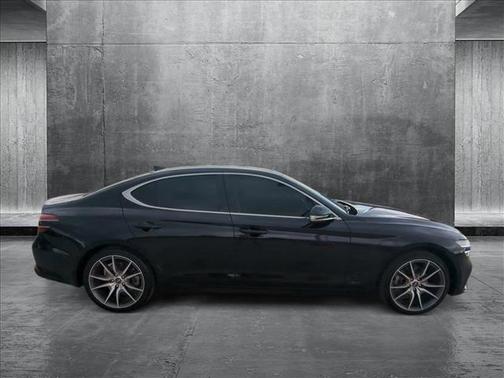 2023 Genesis G70 2.0T AWD