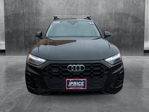 2023 Audi Q5 45 S line Prestige