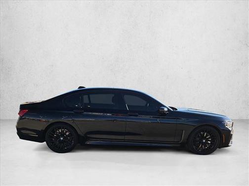 2020 BMW 750 i xDrive