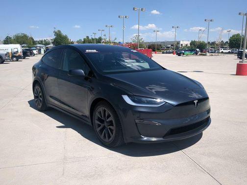 2024 Tesla Model X Long Range