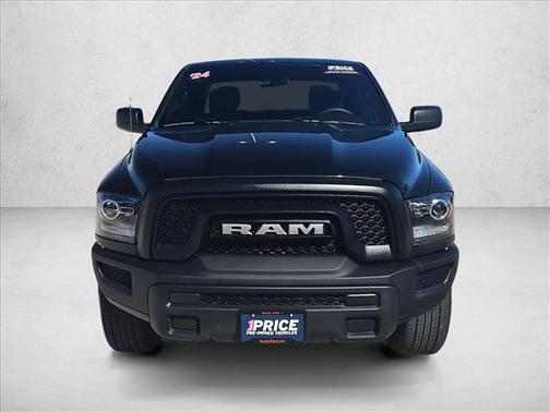 2024 RAM 1500 Classic Warlock Crew Cab 4x4 5'7' Box