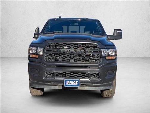 2024 RAM 2500 Tradesman Crew Cab 4x4 6'4' Box