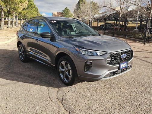 2024 Ford Escape ST-Line