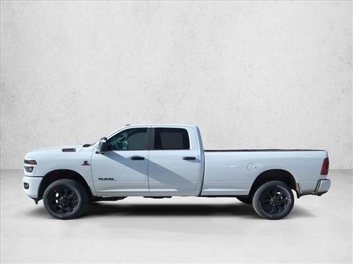 2026 RAM 3500 Big Horn Crew Cab 4x4 8' Box