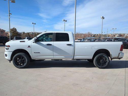 2026 RAM 3500 Big Horn Crew Cab 4x4 8' Box