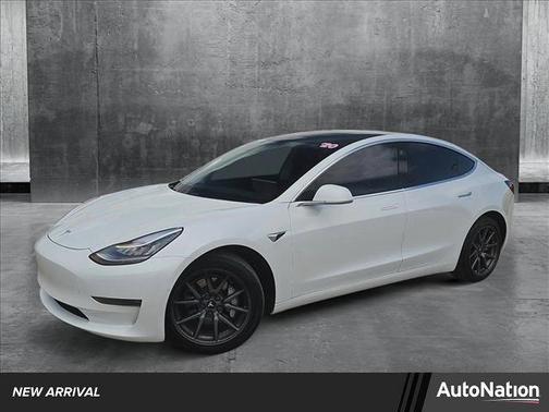 2020 Tesla Model 3 Long Range