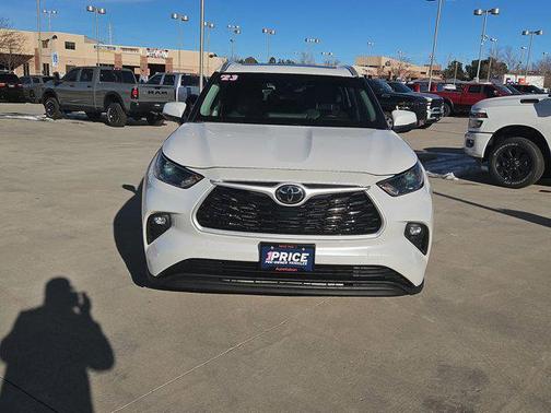 2023 Toyota Highlander XLE