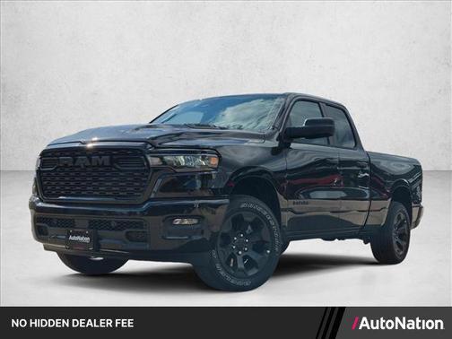 Diamond Black Crystal Pearlcoat 2026 RAM 1500 Express