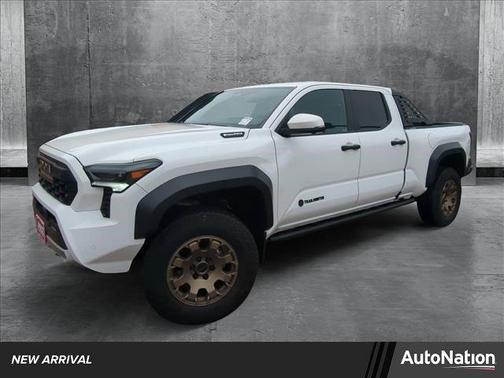 2024 Toyota Tacoma Hybrid Trailhunter