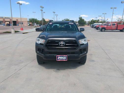 2017 Toyota Tacoma SR