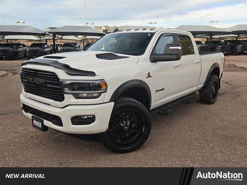 2024 RAM 3500 Laramie Crew Cab 4x4 6'4' Box