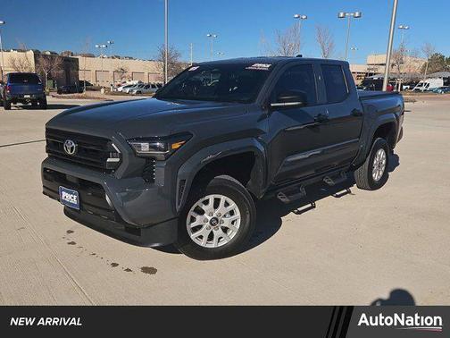 2025 Toyota Tacoma SR