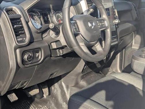 2026 RAM 3500 Tradesman Crew Cab 4x4 8' Box